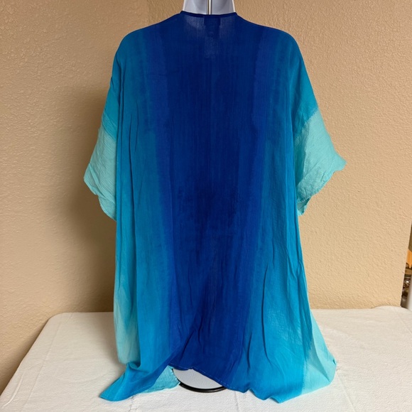 4/$15 Chico's Vibrant Blue Kimono - Picture 4 of 6